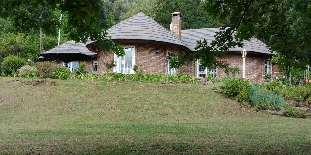 Pin Oak Cottage Underberg Exterior photo