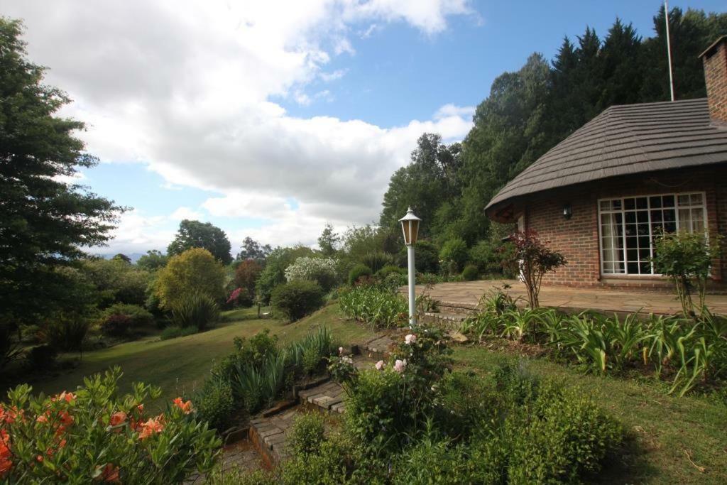 Pin Oak Cottage Underberg Exterior photo